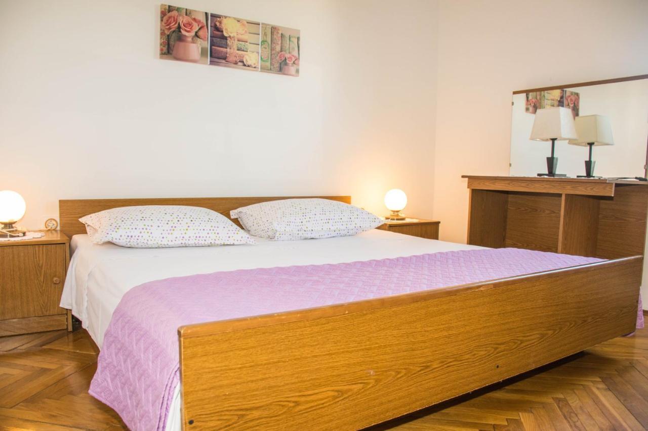 Apartments White & Green In Malinska Ngoại thất bức ảnh